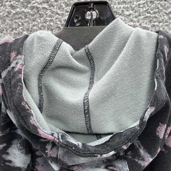 Athleta Hoodie Womens Medium Black Camo Balance Full Zip Relax Sweatshirt Jacket - Picture 12 of 12